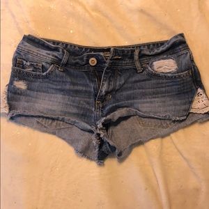 Hollister short-short low rise